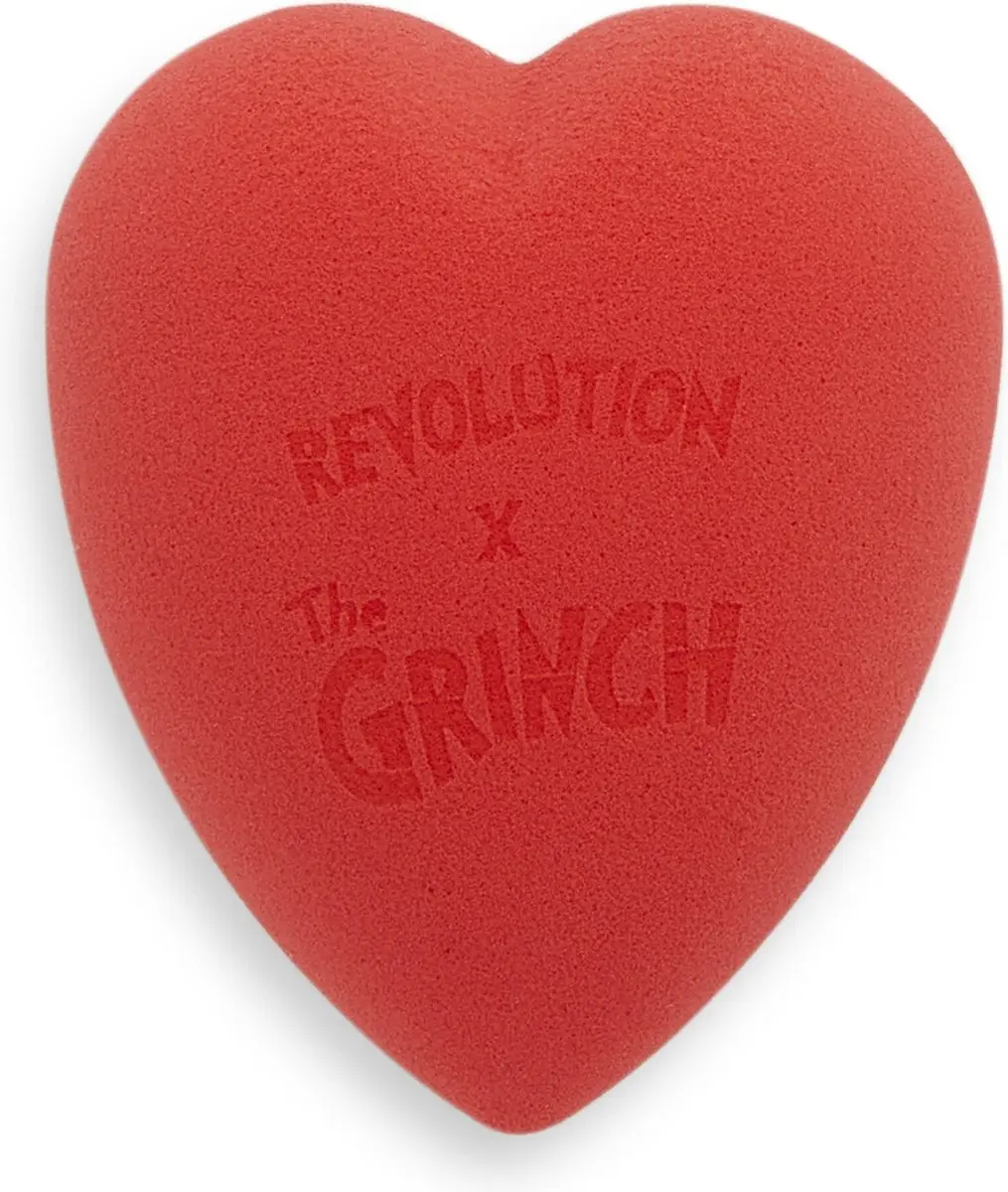 Makeup Revolution x The Grinch Whoville Heart Beauty Sponge