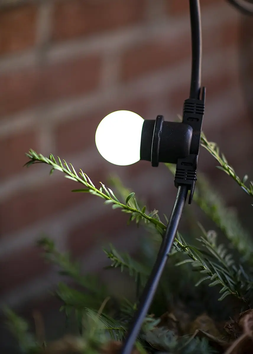 Bailey Prikkabel E27 20 Fittingen 10m IP44 - Zwart