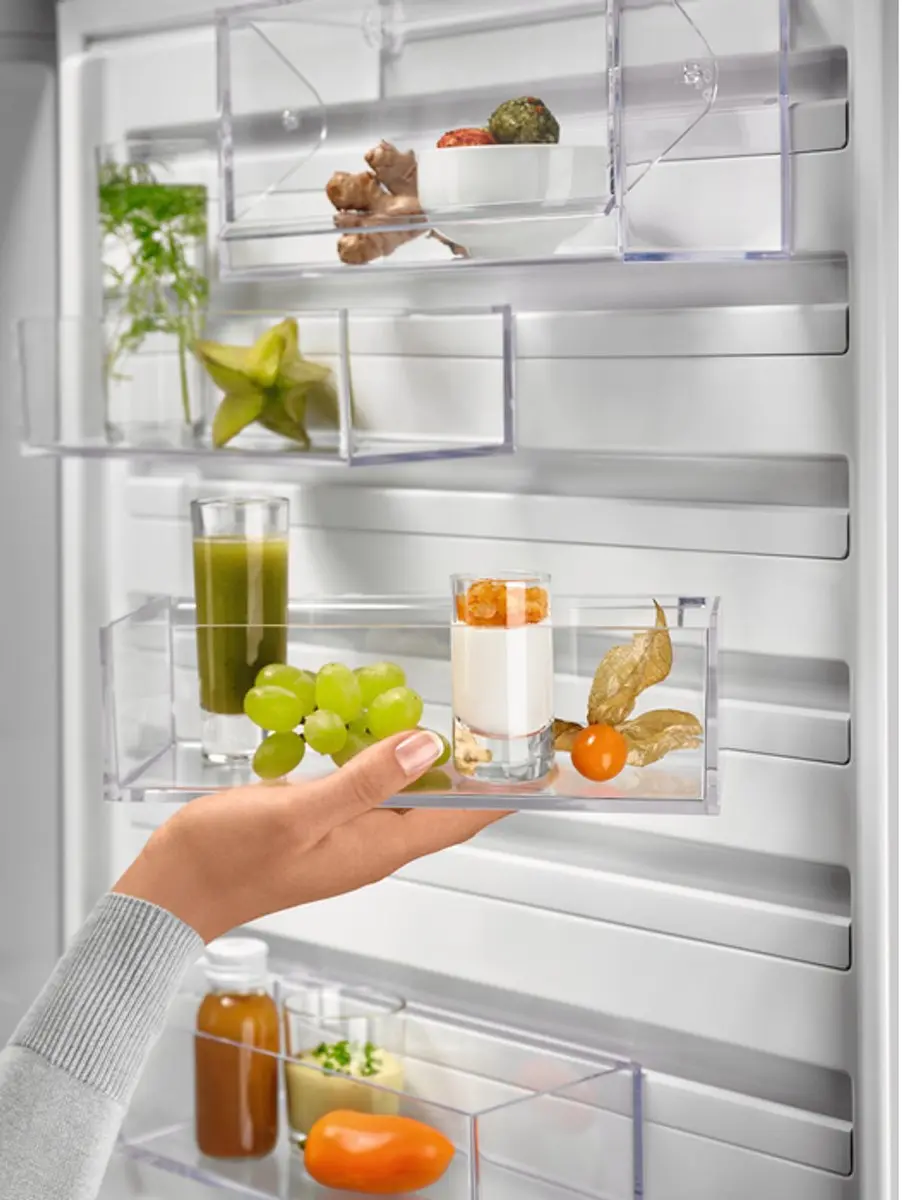 Electrolux LNT7ME34X2 Vrijstaande Koelkast 366L - Zilver