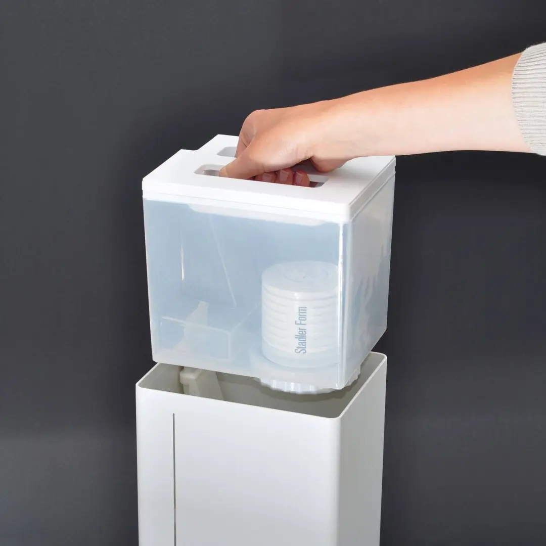 Stadler Form Anton Luchtbevochtiger & Aroma Diffuser 2,5L - Zwart