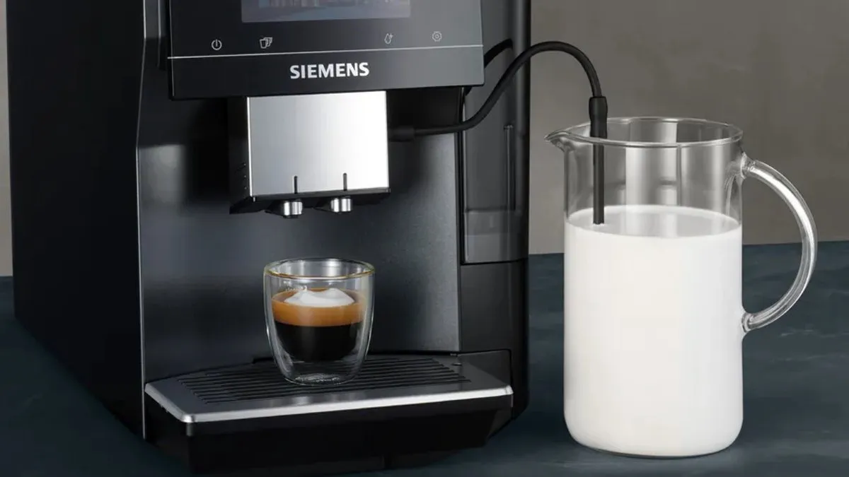 Siemens TP717R06 Volledig Automatische Espressomachine - 2,4L - Zwart/Zilver