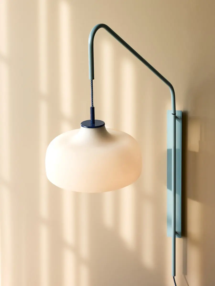 Hübsch Current Wandlamp Lichtblauw