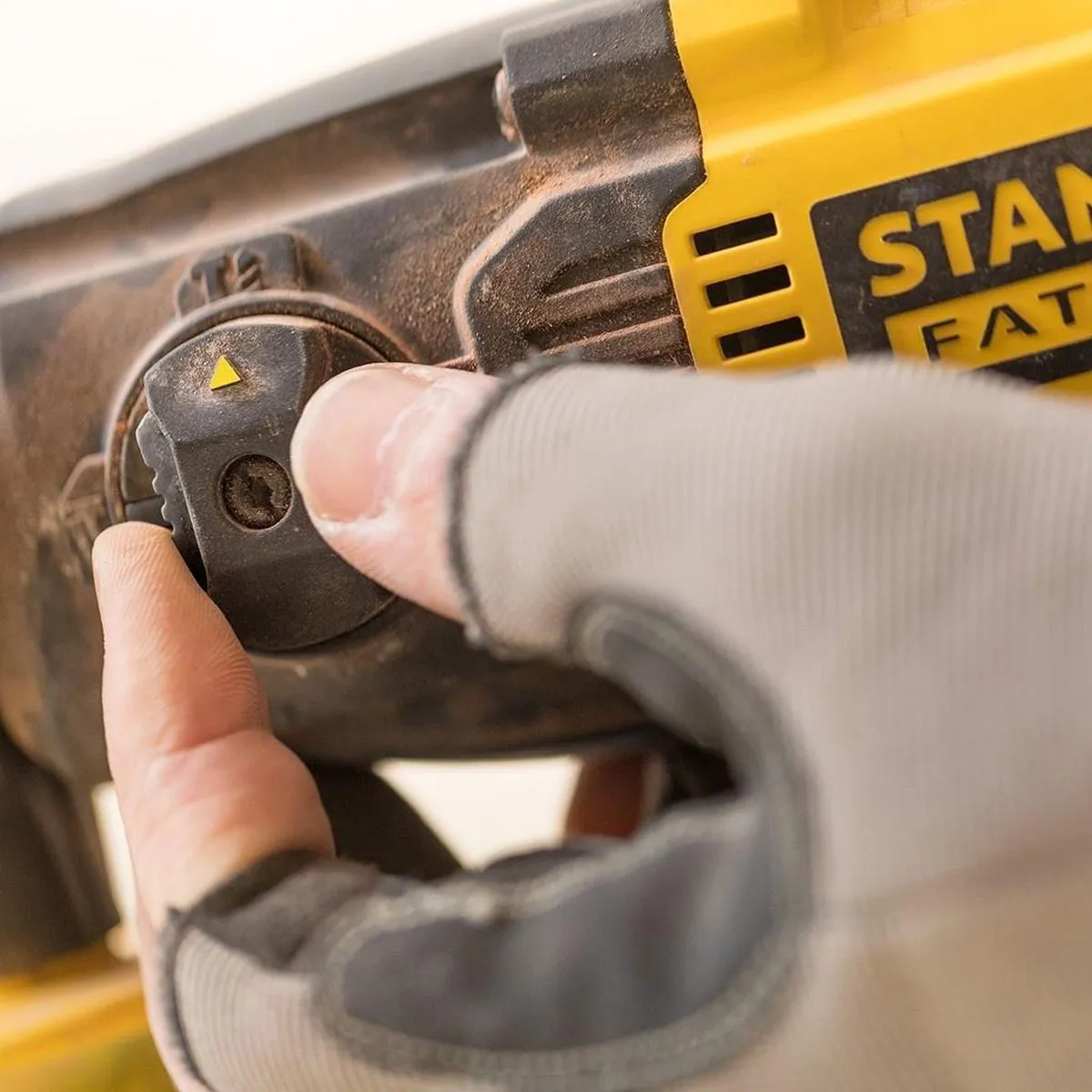 Stanley FATMAX FMCD900M1S Accu-boorhamer - SDS-plus - 20mm Beton