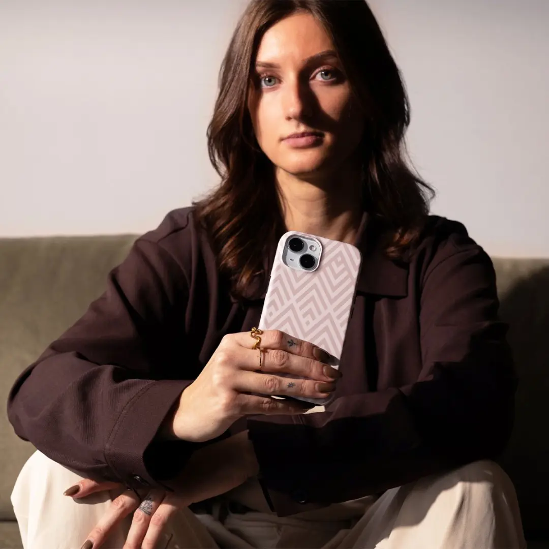 Selencia Hoesje iPhone SE/8/7/6s/6 - Beige Zigzag