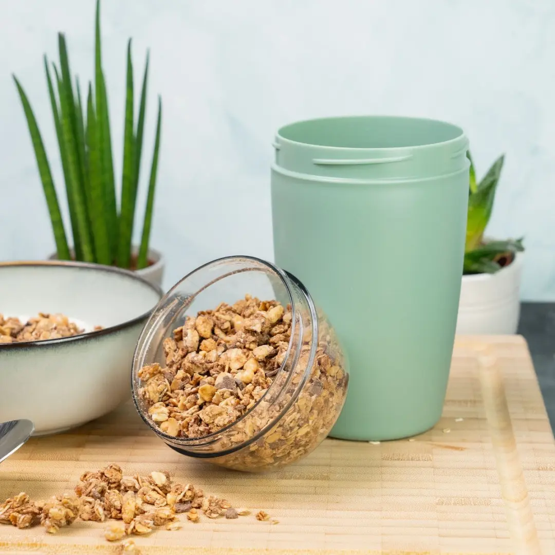 Westmark Mueslibeker 2 Compartimenten 700ml - Muntgroen/Grijs