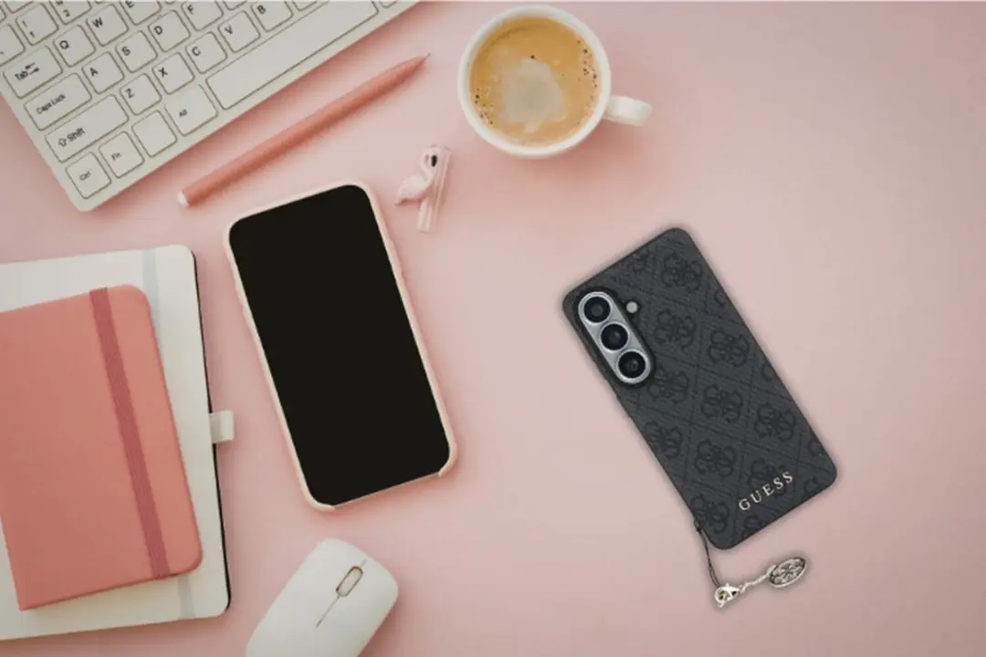 Guess Hoesje GUHCS26G4GCK Samsung Galaxy S26 - Zwart