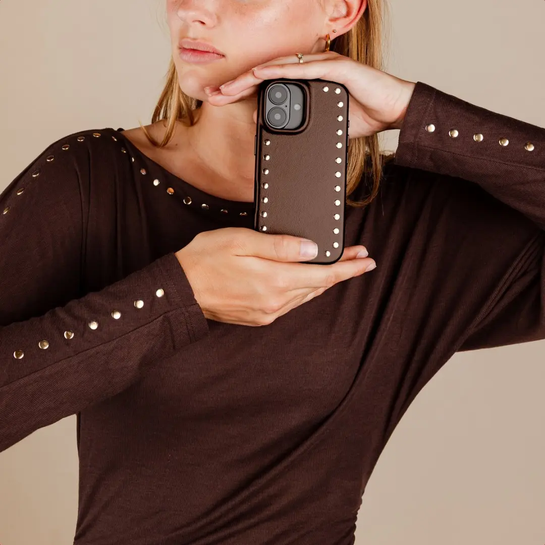 Selencia Hoesje iPhone 16 Pro MagSafe - Cacao Crush