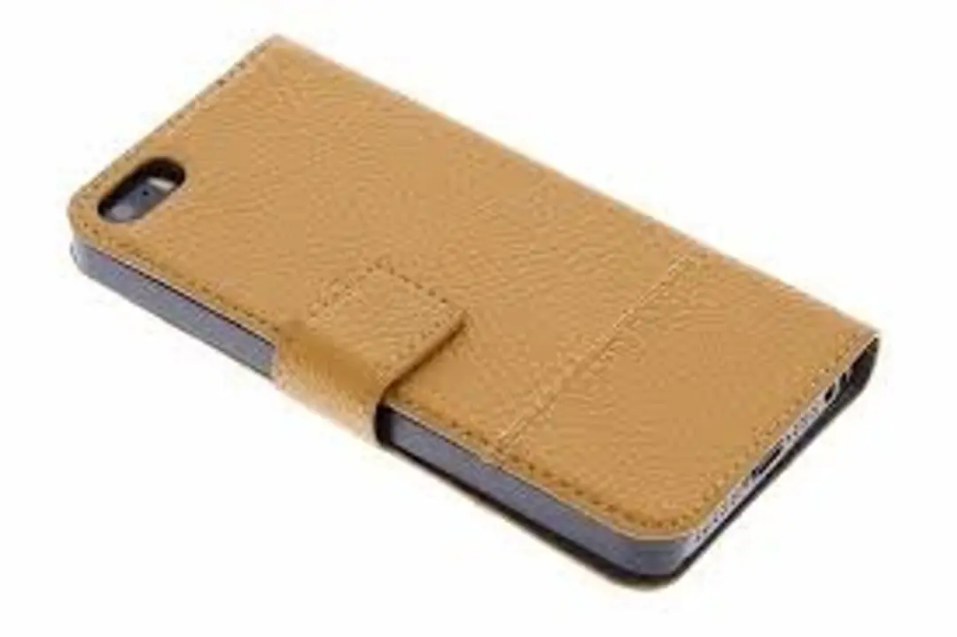 GUESS iPhone 5/5s/SE Hoesje S206-12 - Cognac