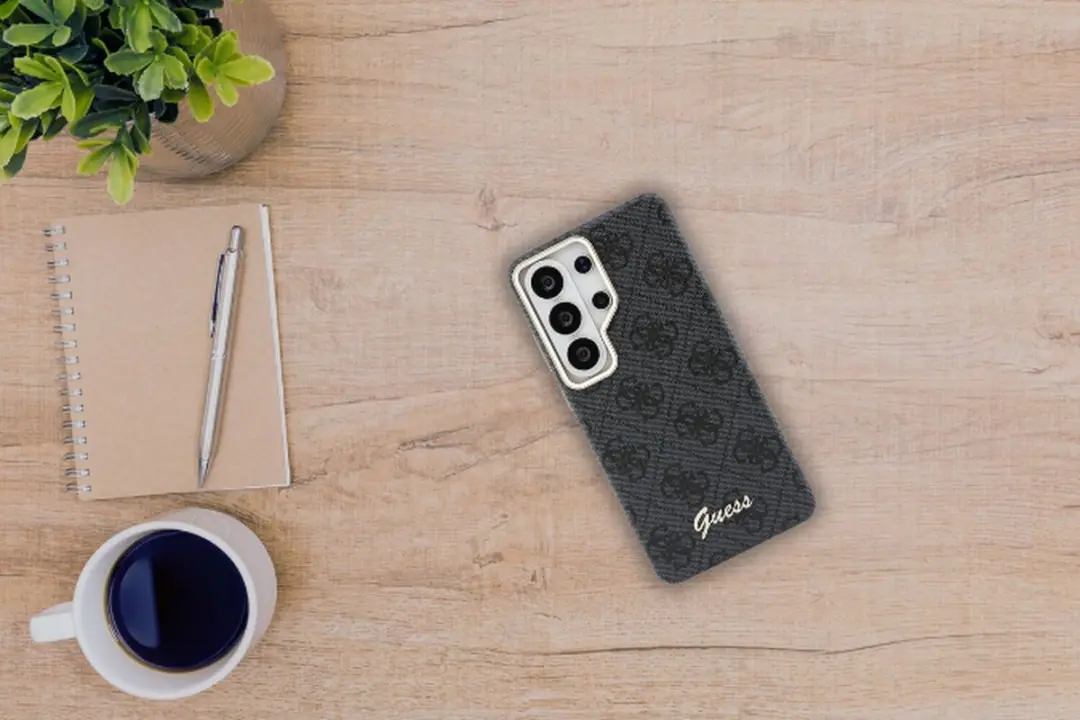 GUESS Hoesje Samsung Galaxy S26 Ultra 4G Script Logo - Zwart
