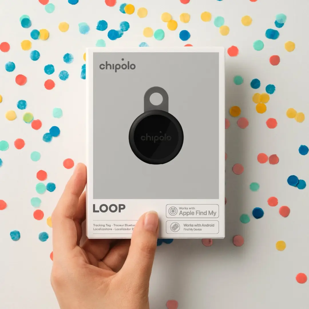 Chipolo LOOP Bluetooth Tracker - Charcoal
