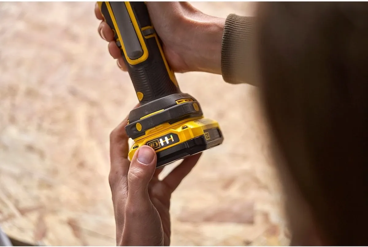 Stanley FATMAX V20 SFMCE510B Multitool 18V - 14 Stuks - afbeelding 6 van 6