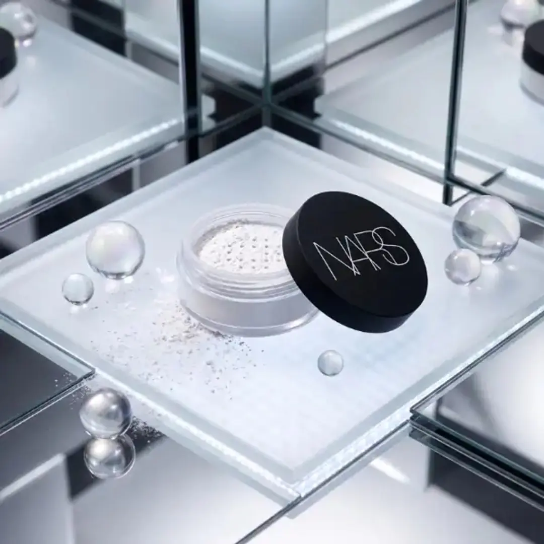 NARS Light Reflecting Loose Setting Powder Translucent Crystal - afbeelding 6 van 6