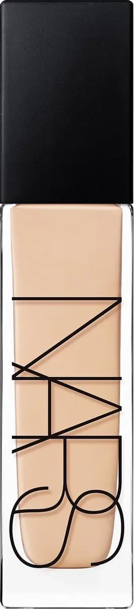NARS Natural Radiant Longwear Foundation Mont Blanc Light 2