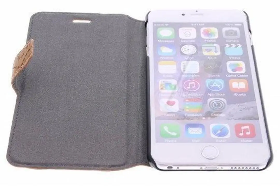 Guess iPhone 6 Plus Scarlett Folio Case GUEGUFLBKP6LSCC0 - Bruin