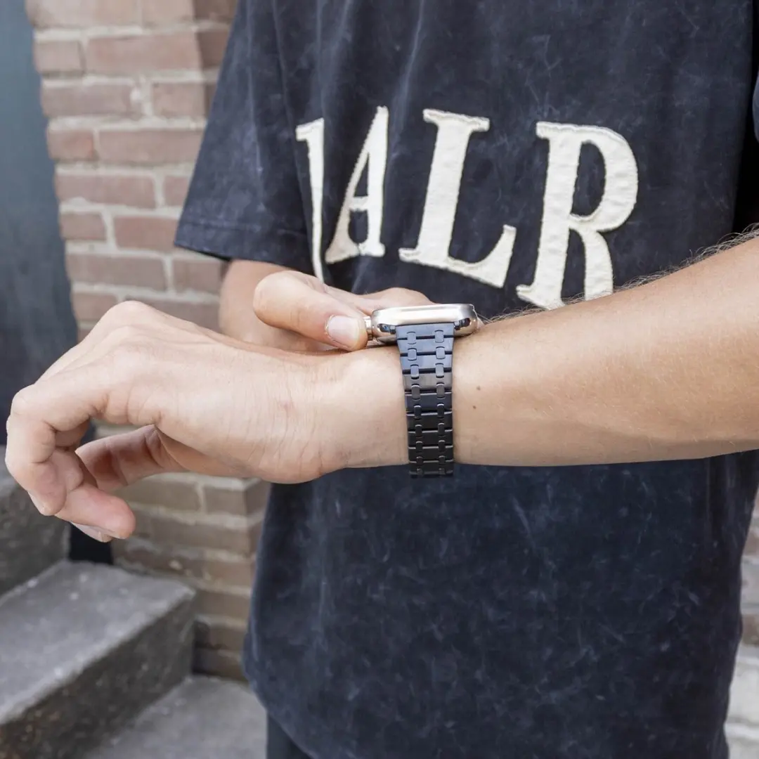 BALR RVS Stalen Bandje Apple Watch 44/45/49mm - Zwart