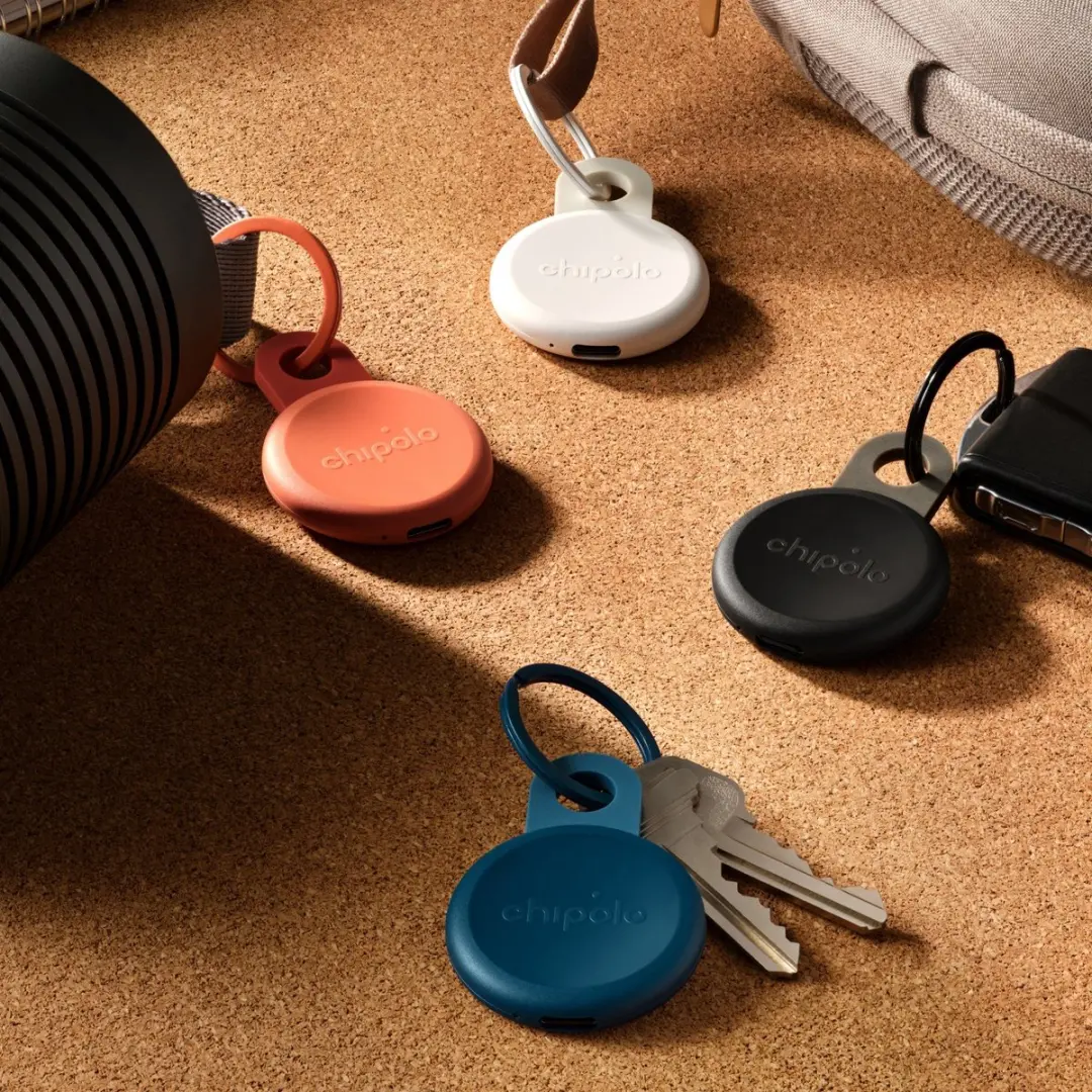 Chipolo LOOP Bluetooth Tracker 4 Pack - 125dB - Standard Mix