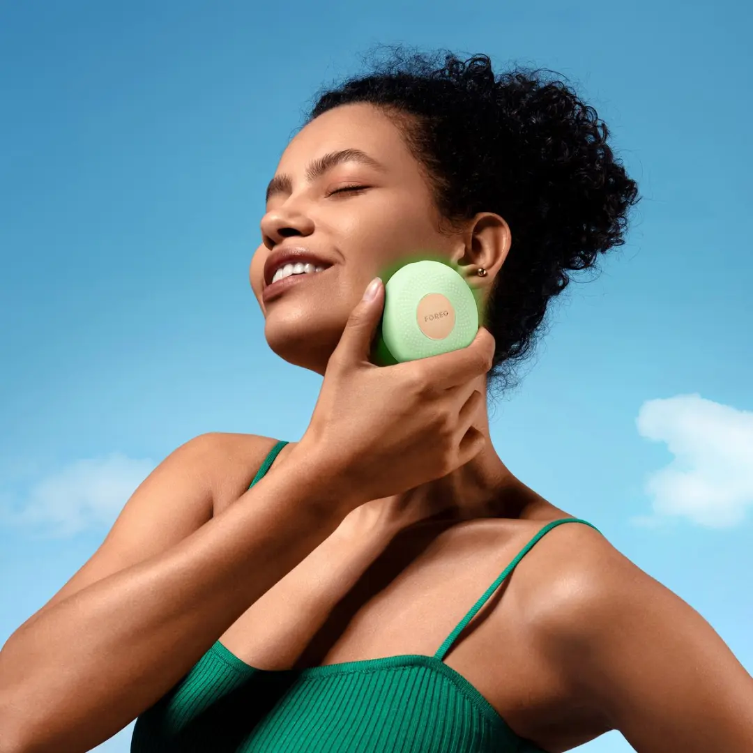 FOREO UFO 3 go F1603 Gezichtsapparaat - Pistachio