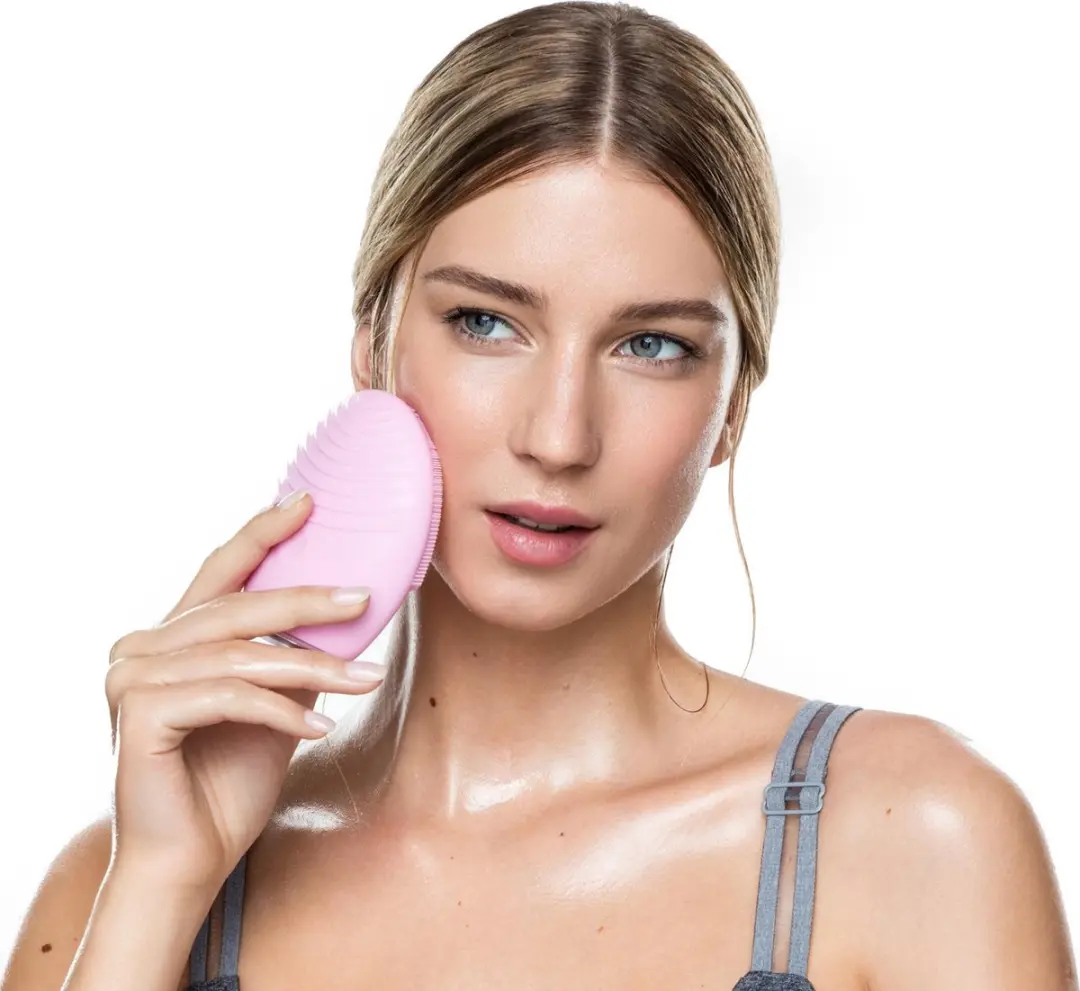 FOREO LUNA 3 Gezichtsreinigingsborstel - 16 Snelheden - Roze - afbeelding 6 van 6