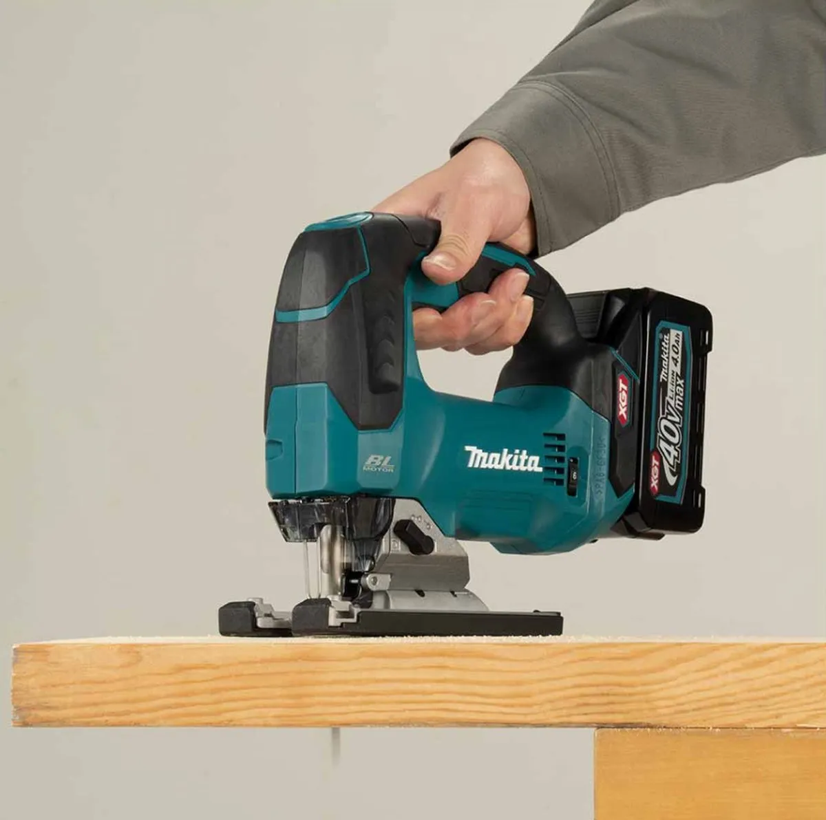Makita JV002GZ Accu Decoupeerzaag XGT 40V Max - 3500 r/min