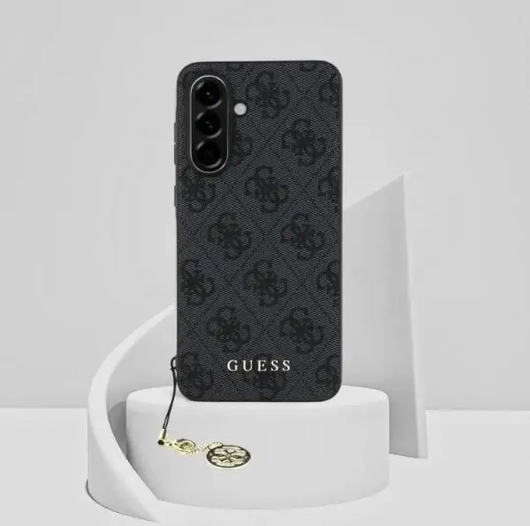 GUESS Charm Back Cover Hoesje - Samsung Galaxy A56 - Zwart