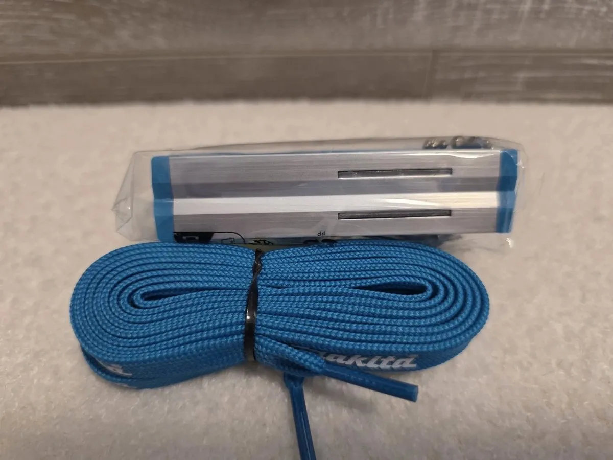 Makita Magnetische Waterpas 2 Libellen + Schoenveters 140cm - Turkoois