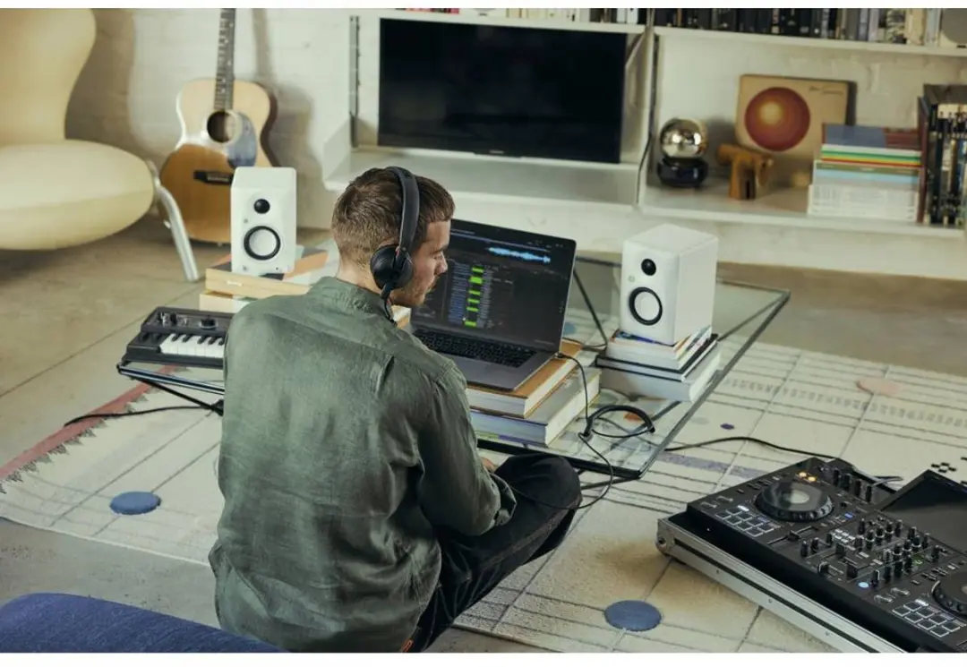 Rode NTH-50 Hoofdtelefoon - On-Ear - Zwart