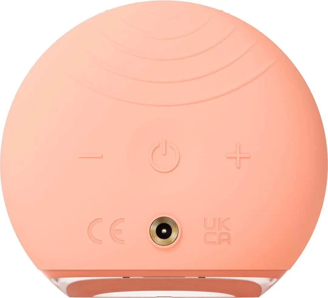 FOREO LUNA 4 go Gezichtsreiniger 8 Snelheden - Peach