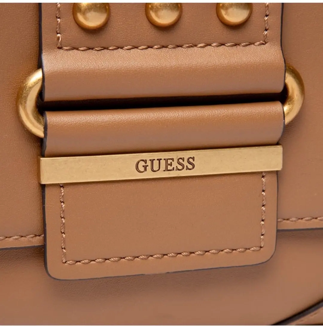 GUESS Style Cognac